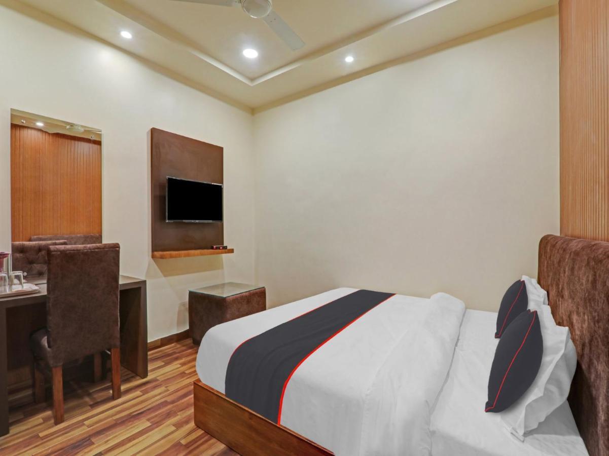 Hotel O The Ashiyana Inn Лакхнау Екстер'єр фото